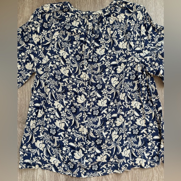 Old Navy Womens Blue Tan Paisley Long Sleeve‎ V-Neck Top Size Small - Picture 5 of 6
